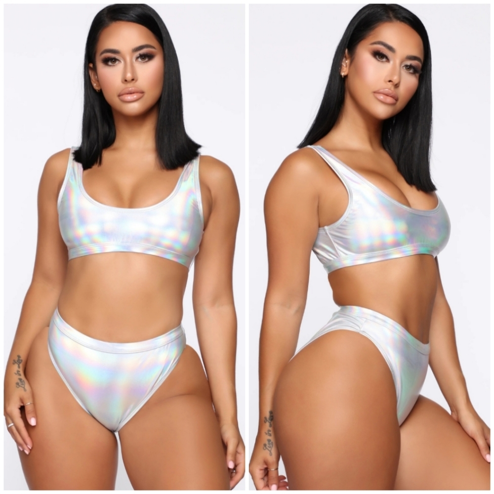 Iridescent Bikini - Picture 11 of 13